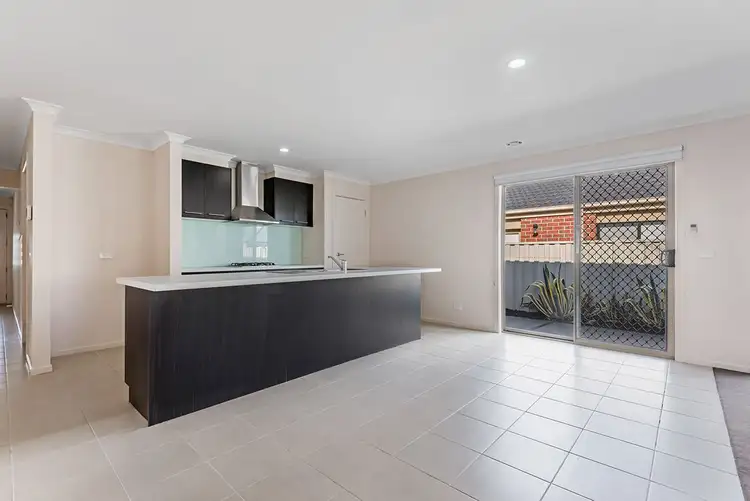 Seventh view of Homely house listing, 32 Ballybunion Avenue, Craigieburn VIC 3064