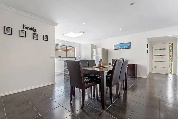 Seventh view of Homely house listing, 19 Cimberwood Drive, Craigieburn VIC 3064