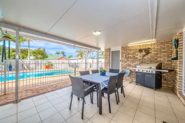 Fourth view of Homely house listing, 2 Loftus Place, Sandstone Point QLD 4511