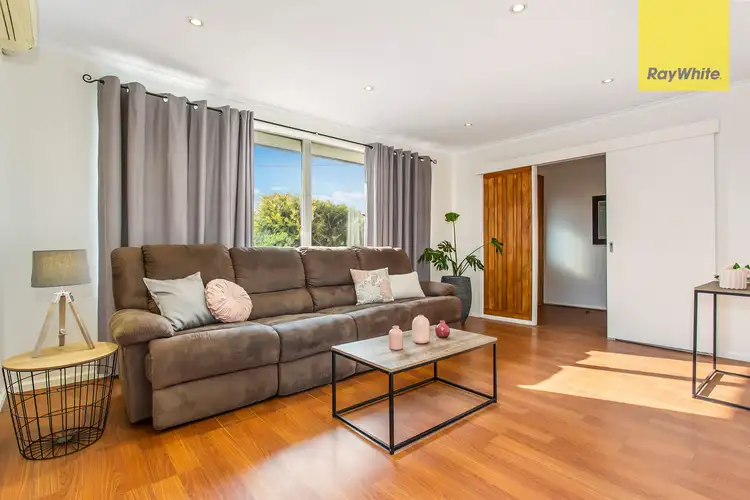 Second view of Homely house listing, 6 Barrington Crescent, Gladstone Park VIC 3043