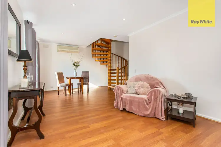 Fifth view of Homely house listing, 6 Barrington Crescent, Gladstone Park VIC 3043