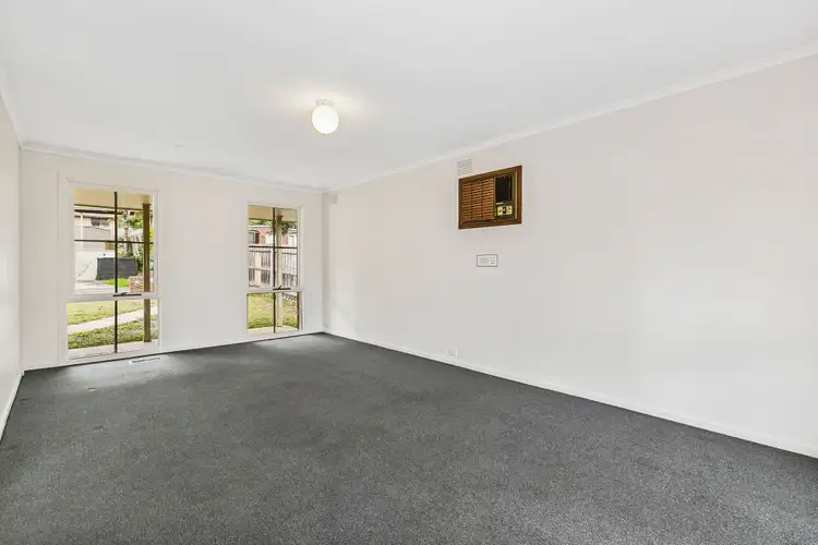 Fourth view of Homely house listing, 34 William-Perry Close, Endeavour Hills VIC 3802