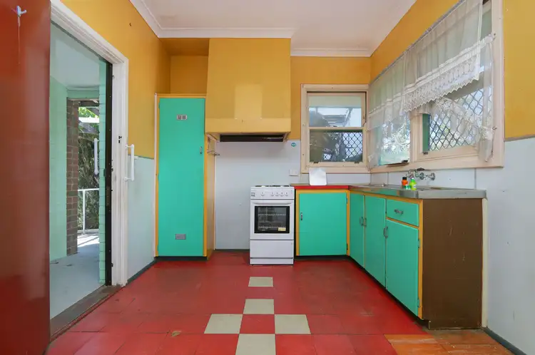 Sixth view of Homely house listing, 31 Mopsa Way,, Coolbellup WA 6163