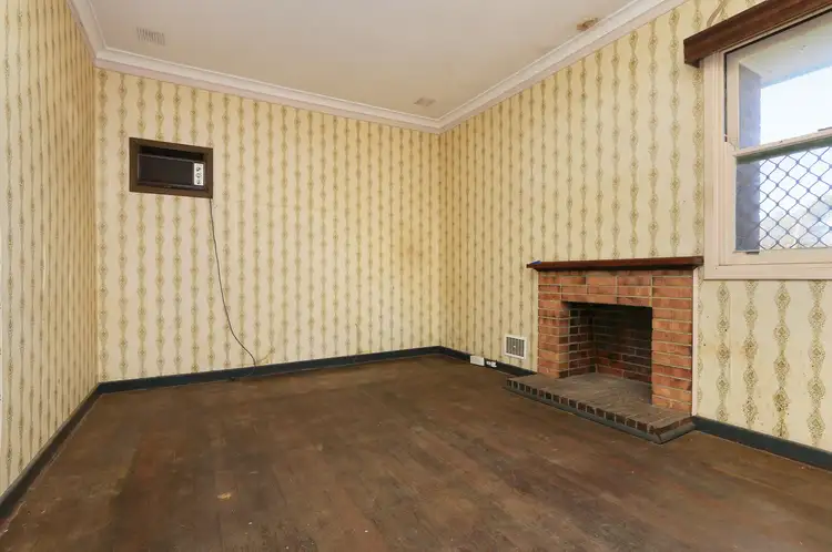 Seventh view of Homely house listing, 31 Mopsa Way,, Coolbellup WA 6163