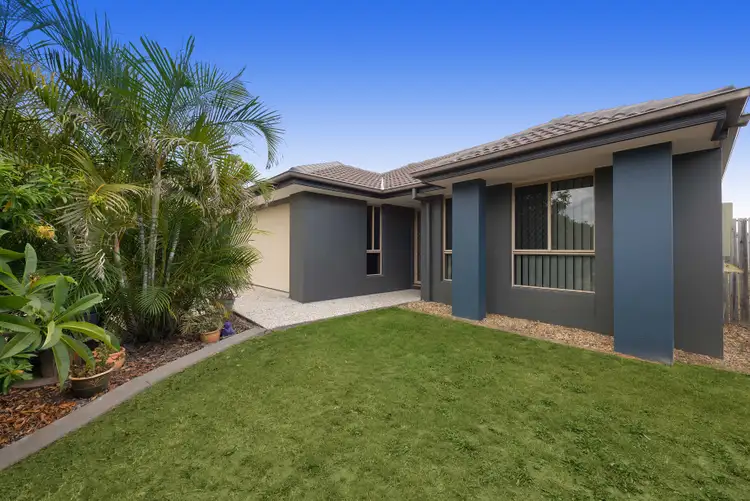6 Rutland Street, Heritage Park QLD 4118