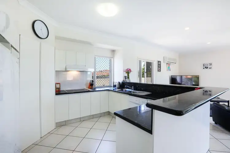 Sixth view of Homely house listing, 7 Highview Place, Parkwood QLD 4214