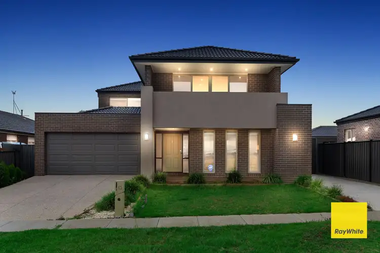 13 Solitaire Way, Tarneit VIC 3029