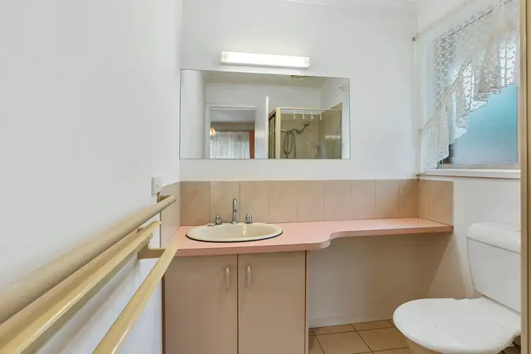 Sixth view of Homely house listing, 7 Newcomen Court, Lara VIC 3212