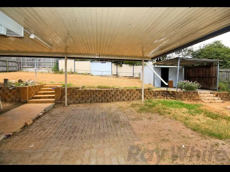 11 Cain Court, Bundamba QLD 4304