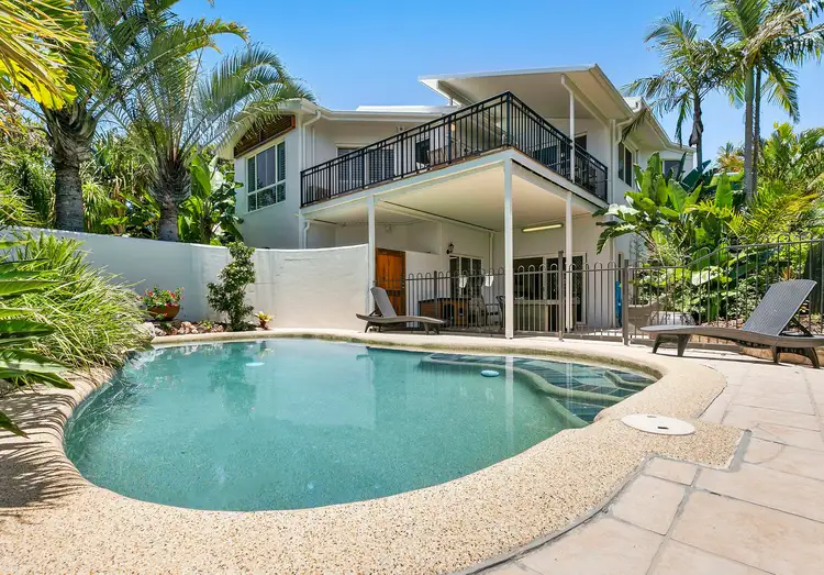 59 Wavecrest Drive, Castaways Beach QLD 4567