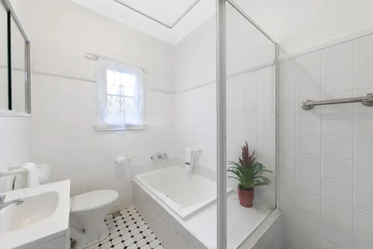 Sixth view of Homely house listing, 1/87 Swadling Street, Long Jetty NSW 2261