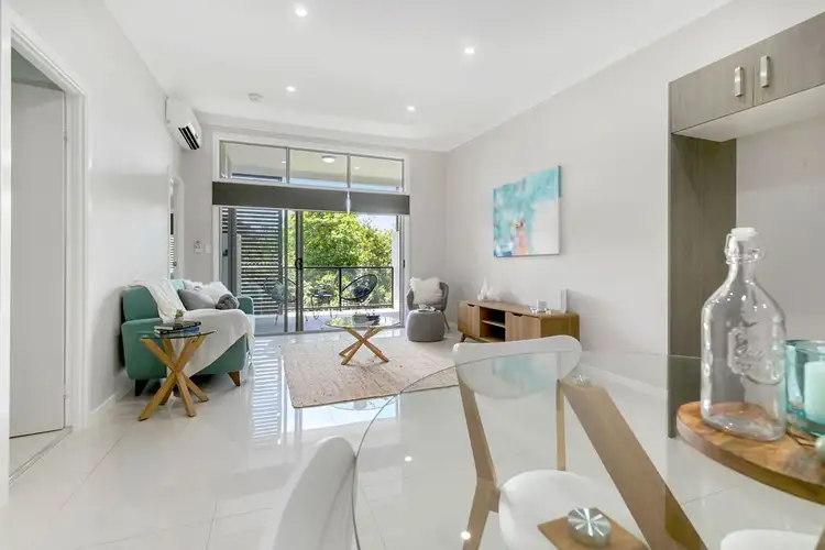 Sixth view of Homely unit listing, 4/19 Manson Parade, Yeronga QLD 4104