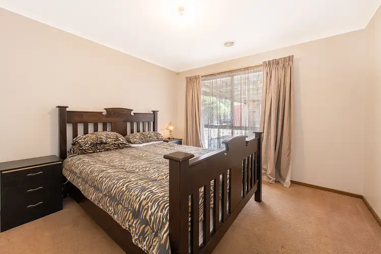 Fifth view of Homely house listing, 4 Stephanie Close, Ferntree Gully VIC 3156