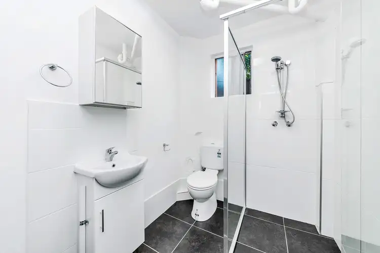 Sixth view of Homely unit listing, 5/39 Thuralilly Street, Queanbeyan NSW 2620