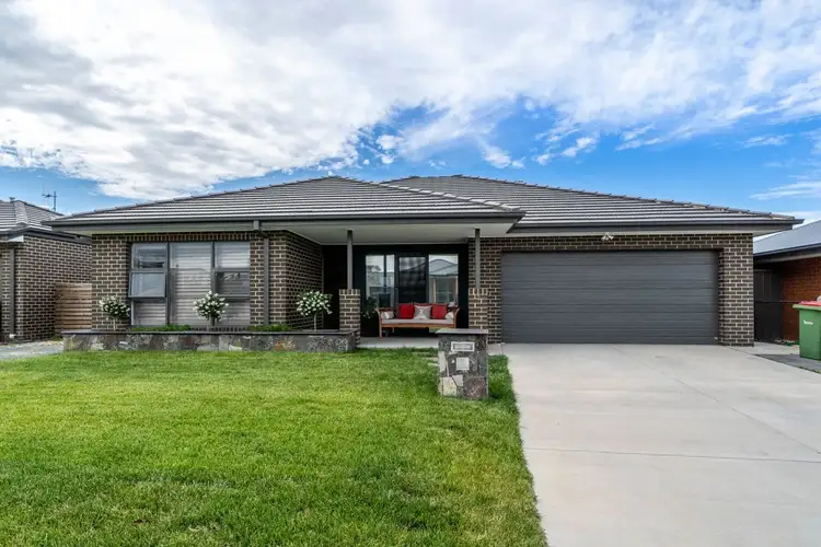 Main view of Homely house listing, 7 Griffiths Link, Googong NSW 2620