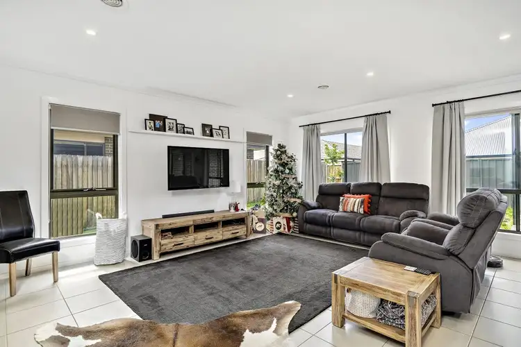 Sixth view of Homely house listing, 7 Griffiths Link, Googong NSW 2620