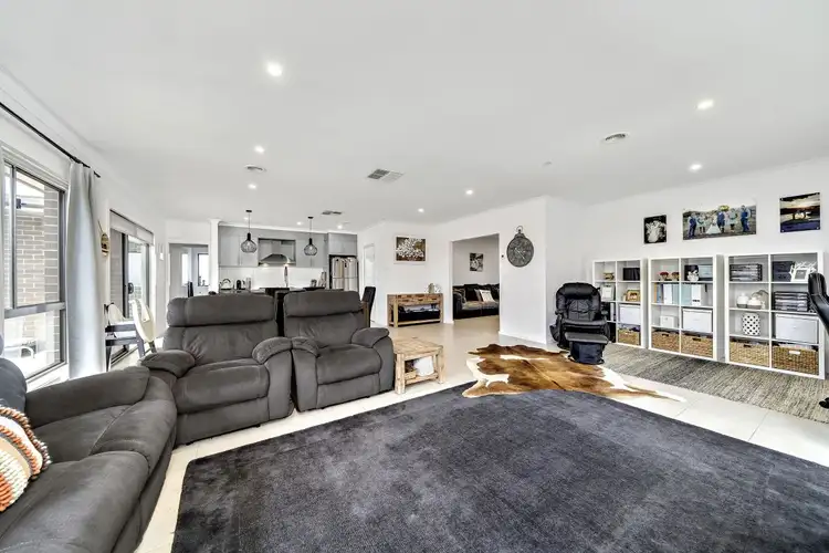 Seventh view of Homely house listing, 7 Griffiths Link, Googong NSW 2620
