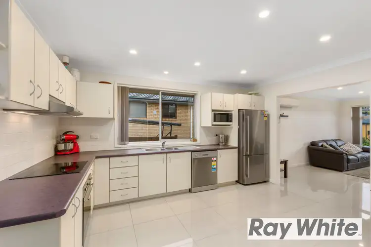 16 Dimond Avenue, Kanahooka NSW 2530