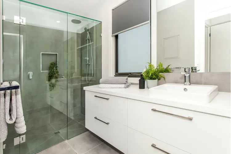 Sixth view of Homely townhouse listing, 2/6 Grace Court, Mitcham VIC 3132