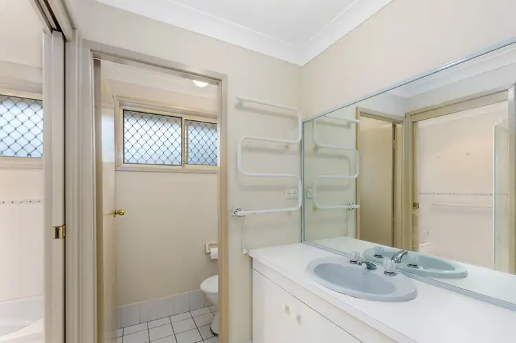 Fourth view of Homely villa listing, 2/31 Julianne Street, Dapto NSW 2530