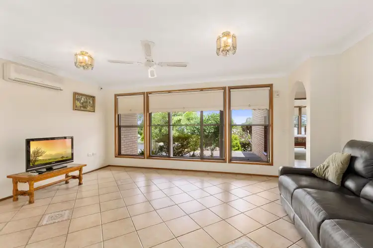 Second view of Homely house listing, 6 Evonne Place, Woonona NSW 2517