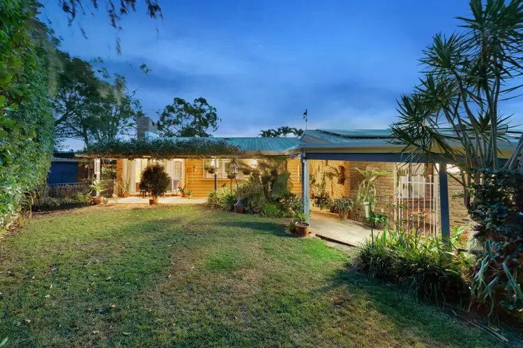2 Pegasus Avenue, Eatons Hill QLD 4037