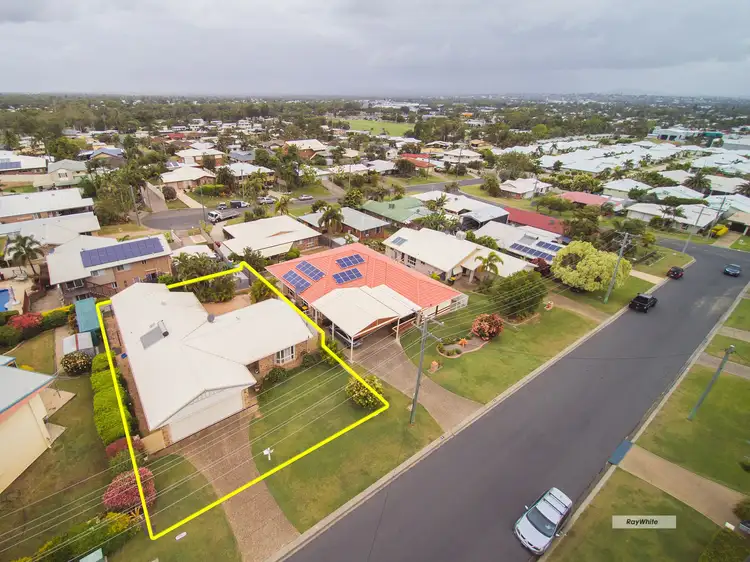 3 Walls Street, Norman Gardens QLD 4701