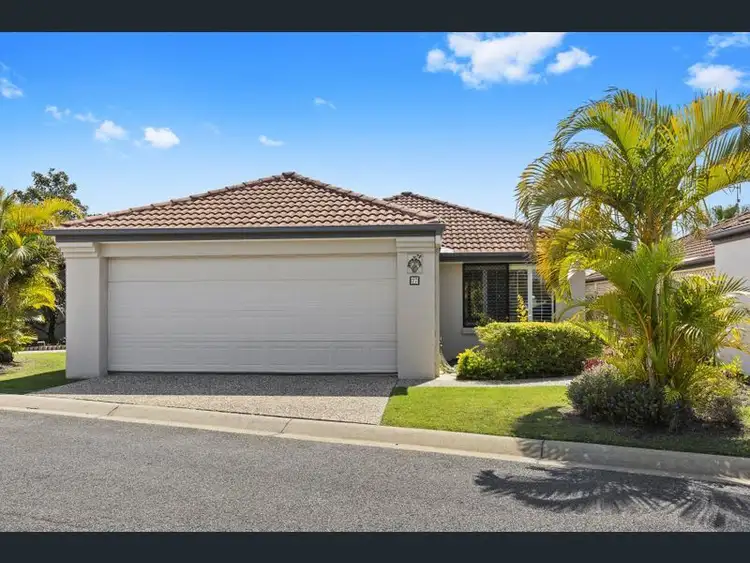 27/4 Bronberg Court, Bundall QLD 4217