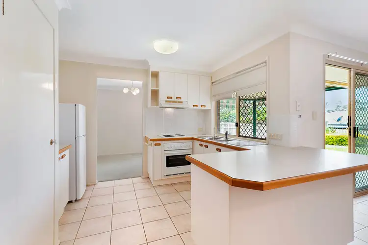 Fifth view of Homely house listing, 33 Coolnwynpin Way, Capalaba QLD 4157