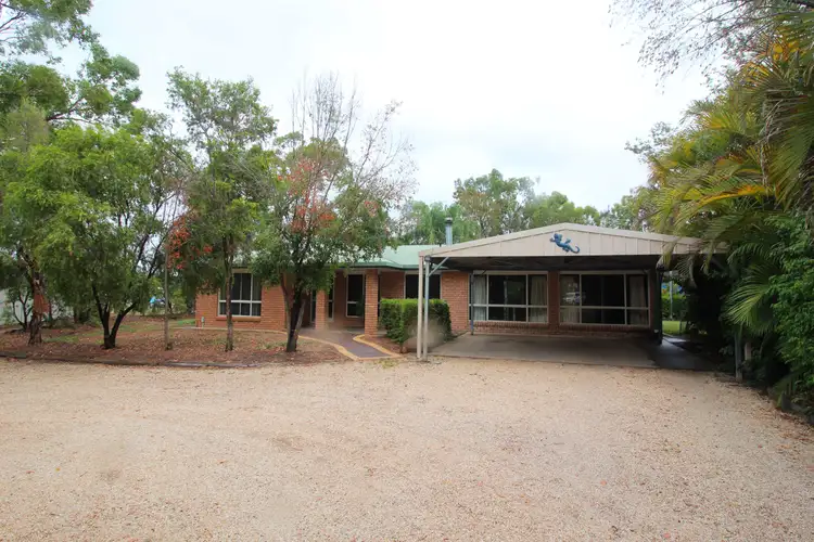15 Batavia Court, Emerald QLD 4720