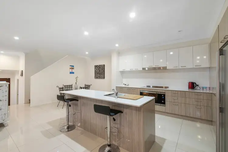 Fifth view of Homely other listing, 1/7 Sapphire Place, Elanora QLD 4221