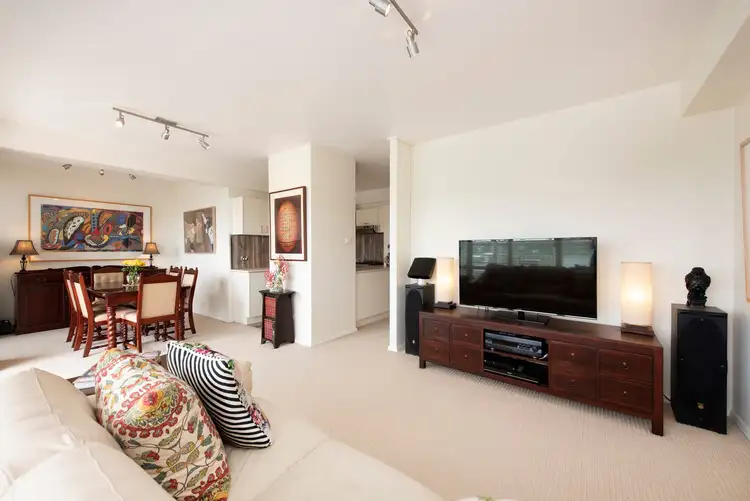 Fourth view of Homely unit listing, 2F 182 Dornoch Terrace, Highgate Hill QLD 4101