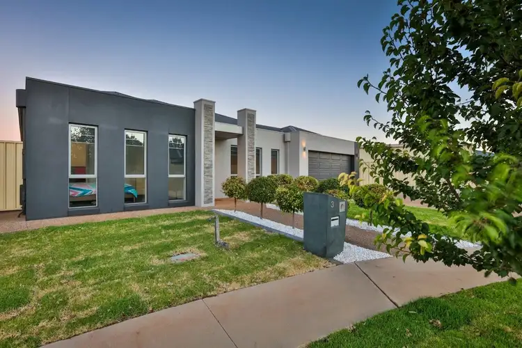 Third view of Homely house listing, 3 Nevada Court, Mildura VIC 3500