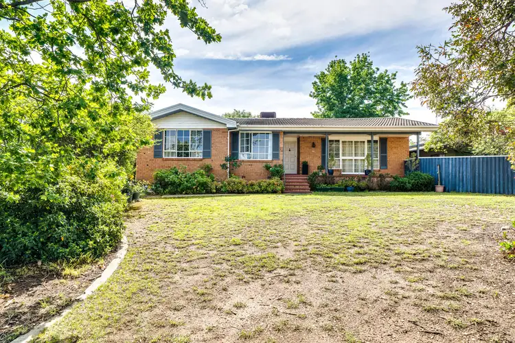 36 Chevalier Street, Weston ACT 2611