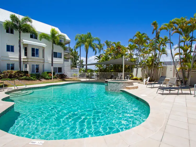 2/3 Marina Crescent, Hollywell QLD 4216