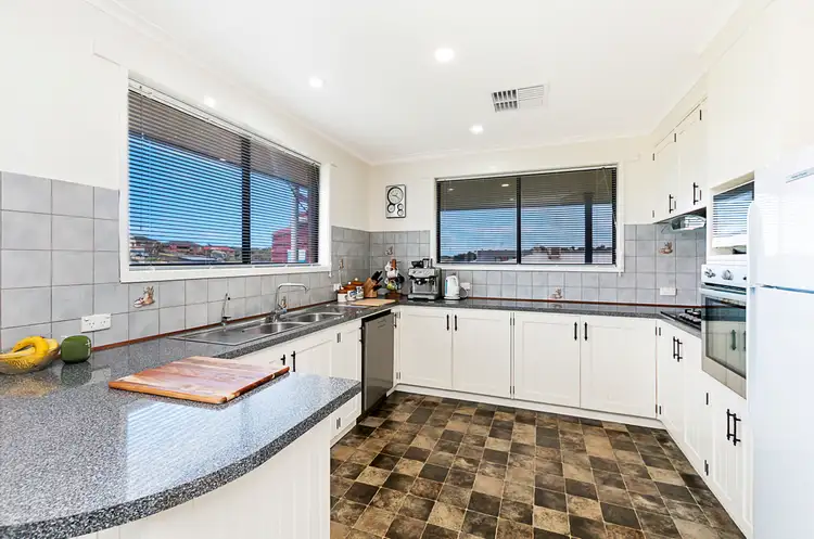 Fifth view of Homely house listing, 2 Duirs Street, Warrnambool VIC 3280