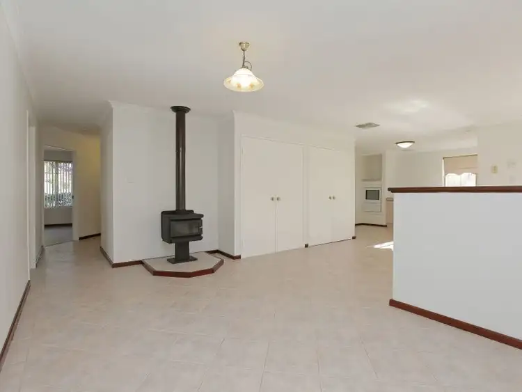 Sixth view of Homely house listing, 3 Wake Court, Redcliffe WA 6104