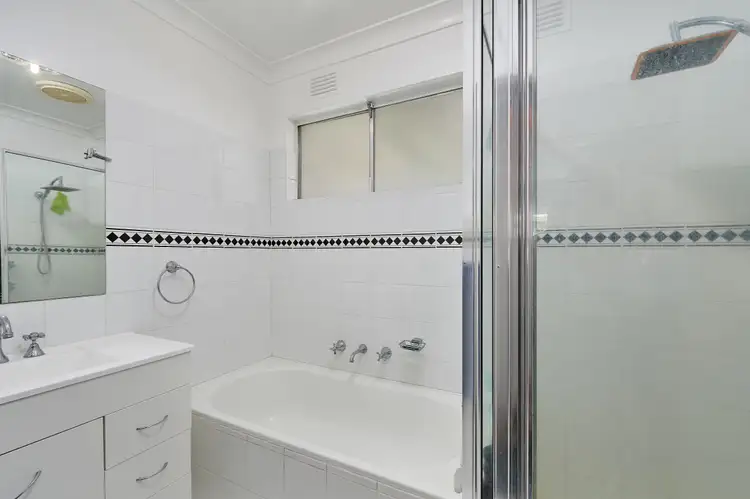 Second view of Homely house listing, 3 Crisp Drive, Wagga Wagga NSW 2650
