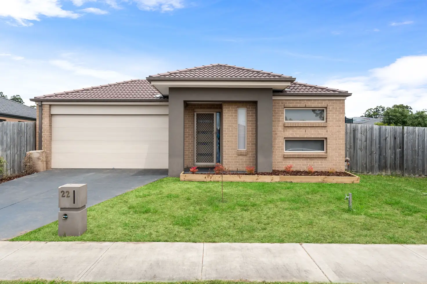 Main view of Homely house listing, 22 Shakespeare Court, Drouin VIC 3818