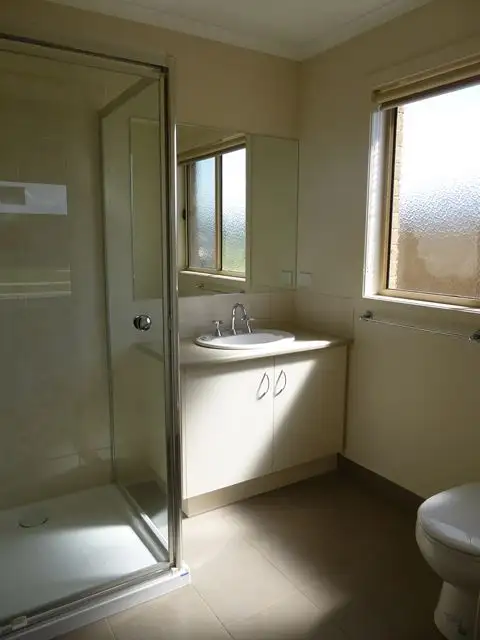 Fourth view of Homely house listing, 22 Shakespeare Court, Drouin VIC 3818