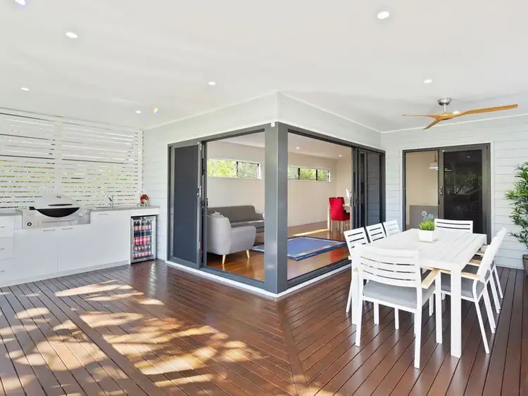 7 Eliza Lane, Wavell Heights QLD 4012