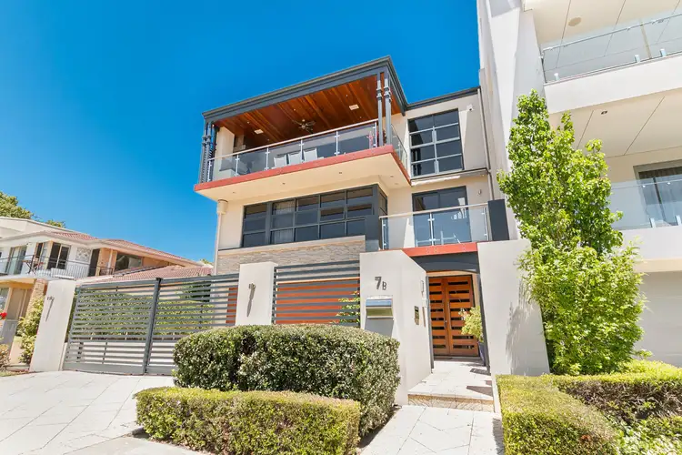 7B Moreau Mews, Applecross WA 6153