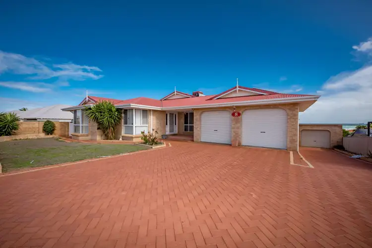 Second view of Homely house listing, 8 Spyglass Hill, Drummond Cove WA 6532