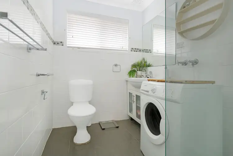 Sixth view of Homely apartment listing, 1/21 Yellagong Street, West Wollongong NSW 2500