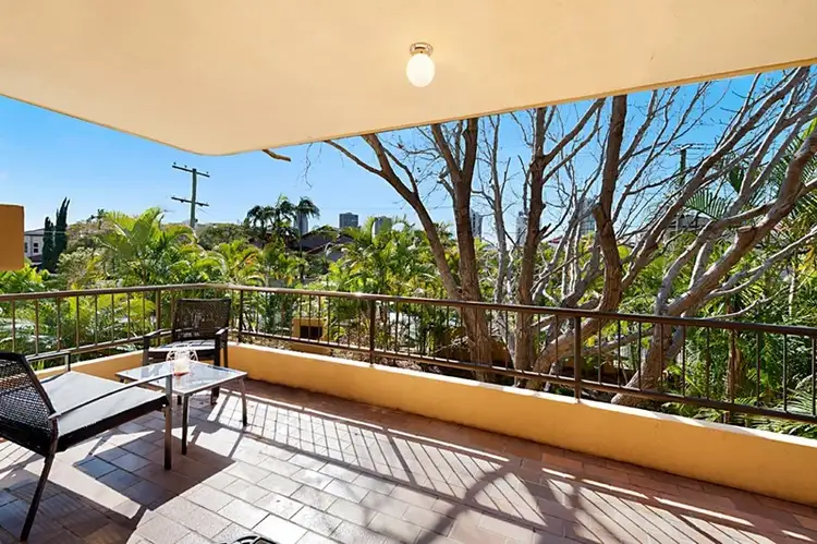 Third view of Homely apartment listing, 4/92 Stanhill Drive, Chevron Island QLD 4217