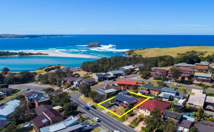 176 Charles Avenue, Minnamurra NSW 2533