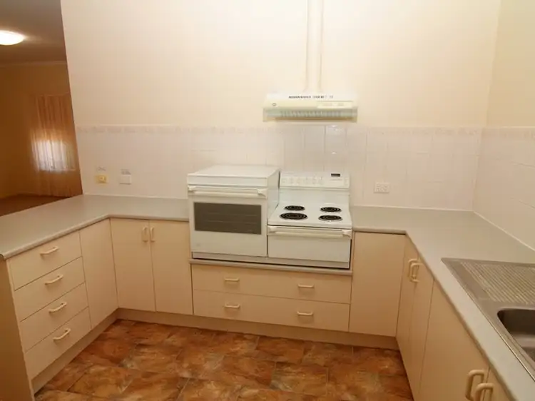 Fourth view of Homely house listing, Unit 33 Bonneyview Village, Barmera SA 5345