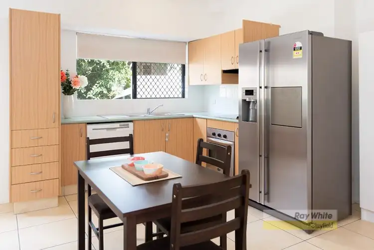 Sixth view of Homely unit listing, 2/11 Ford Street, Clayfield QLD 4011