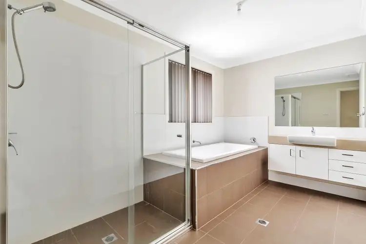 Sixth view of Homely house listing, 6 Thursday Place, Green Valley NSW 2168