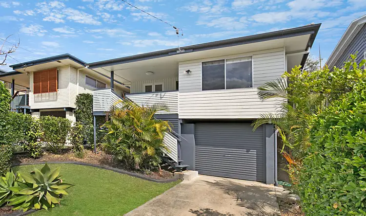 84 Waverley Road, Taringa QLD 4068